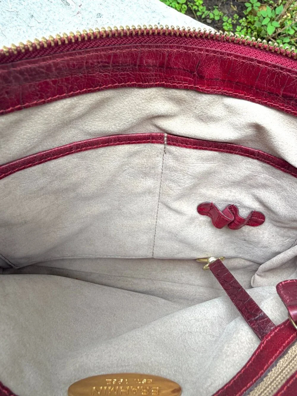 BRAHMIN Vintage 90s Melbourne Deep Red Bow Detail Top Zip Moc Croc Shoulder Bag
